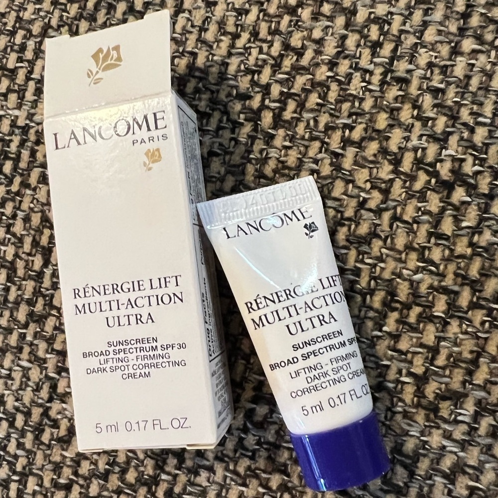 Lancôme - Picture 2 of 8